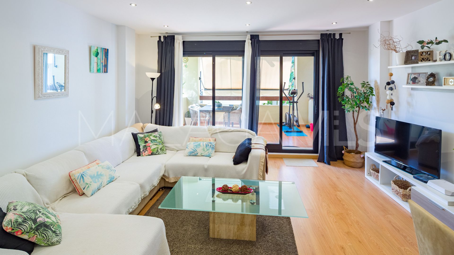 Selwo ground floor apartment for sale