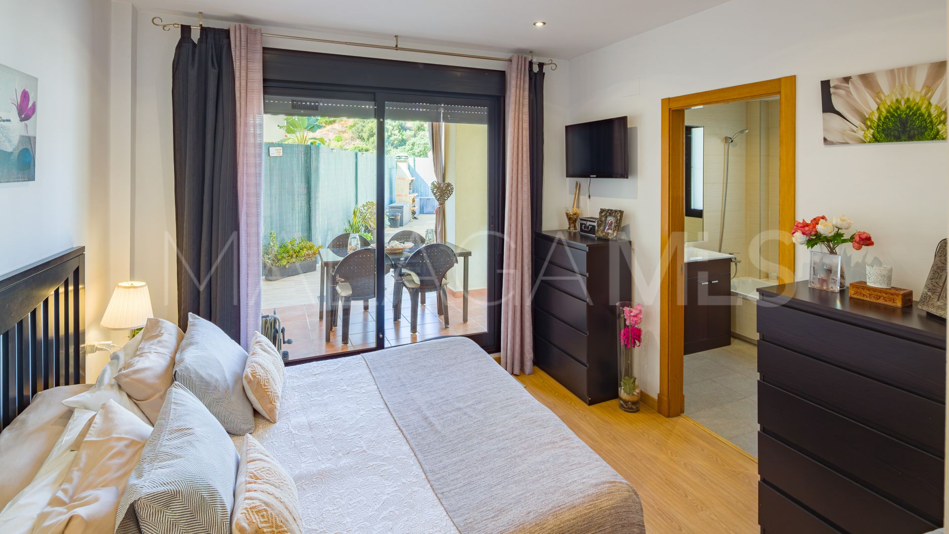 Selwo ground floor apartment for sale