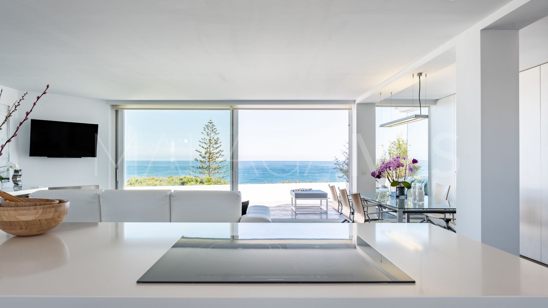 Atico duplex for sale in Sitio de Calahonda