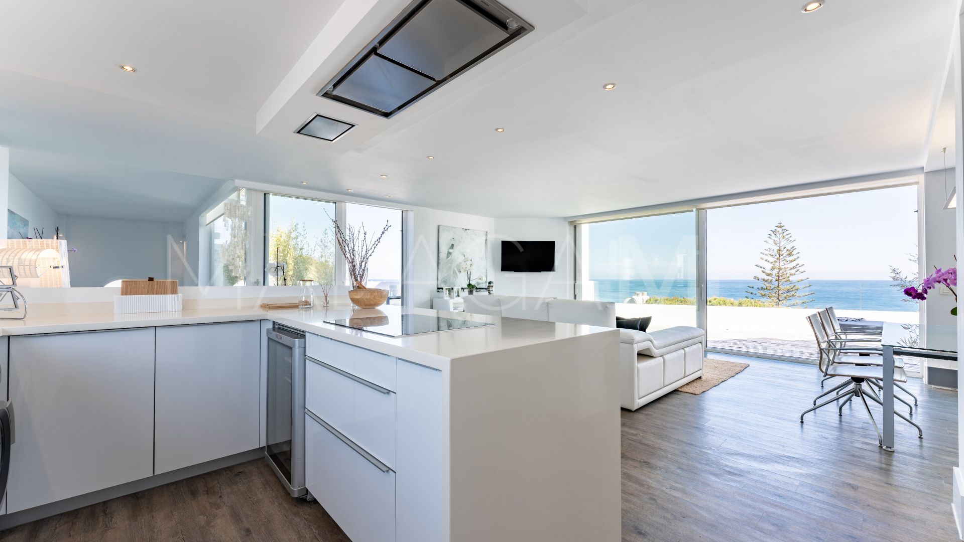 Atico duplex for sale in Sitio de Calahonda