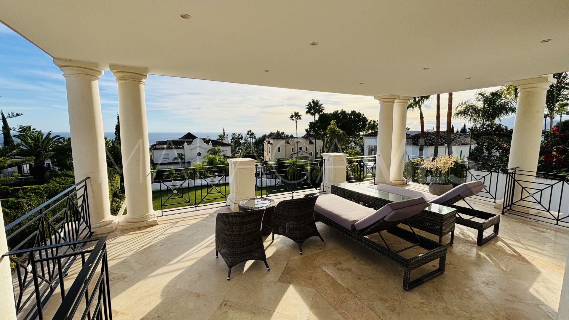 8 bedrooms Sierra Blanca villa for sale