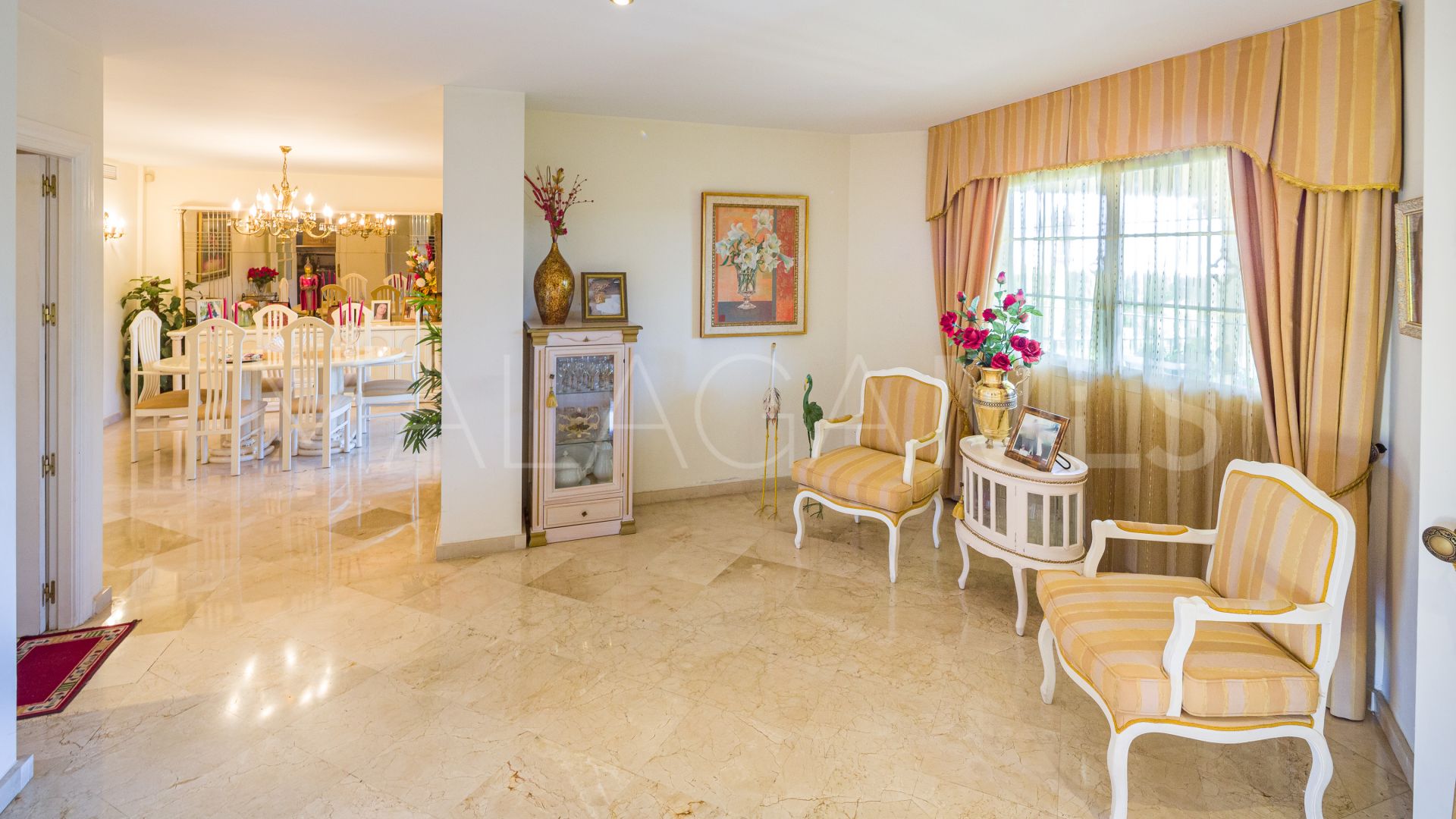 Parvilla for sale in Guadalmina Alta