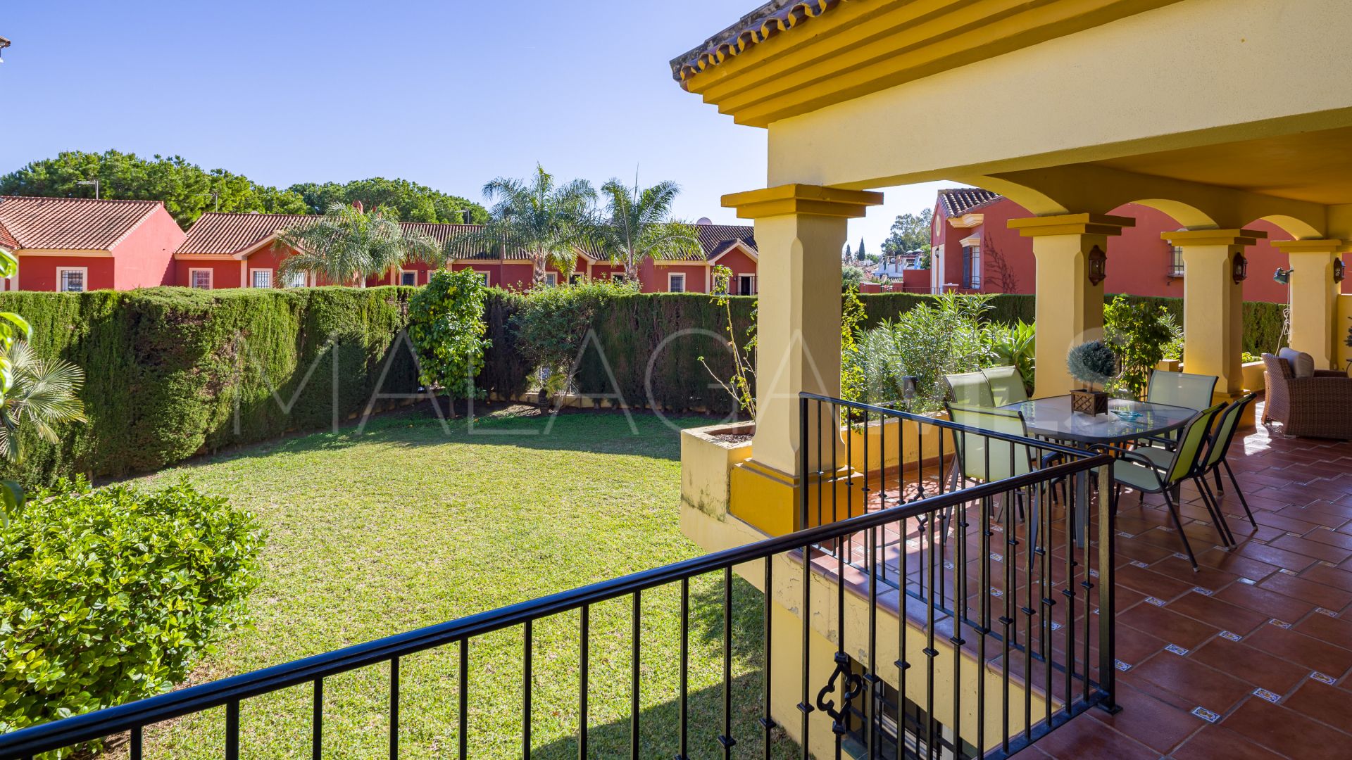 Parvilla for sale in Guadalmina Alta