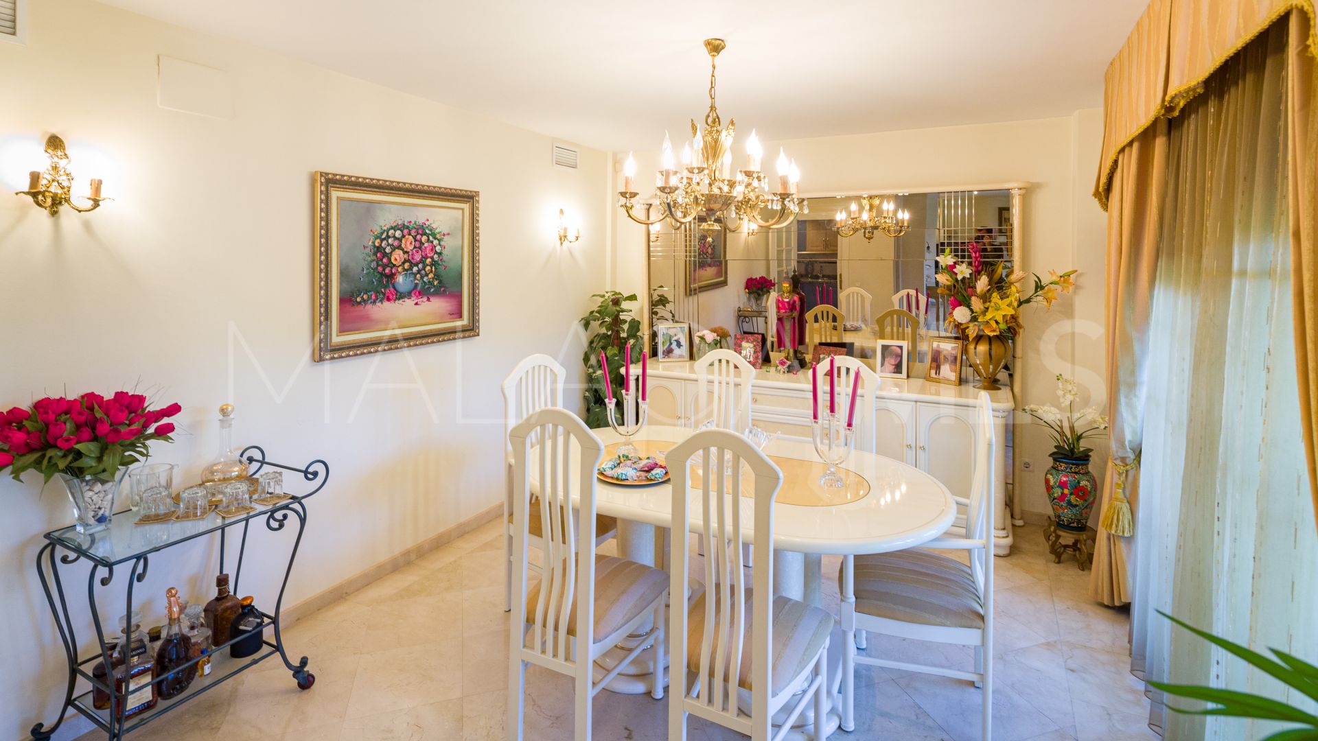 Parvilla for sale in Guadalmina Alta