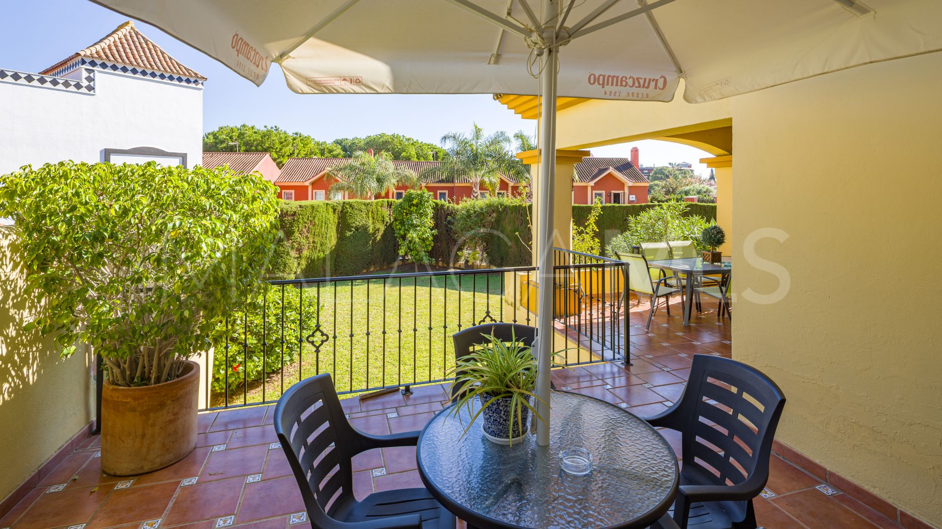 Parvilla for sale in Guadalmina Alta