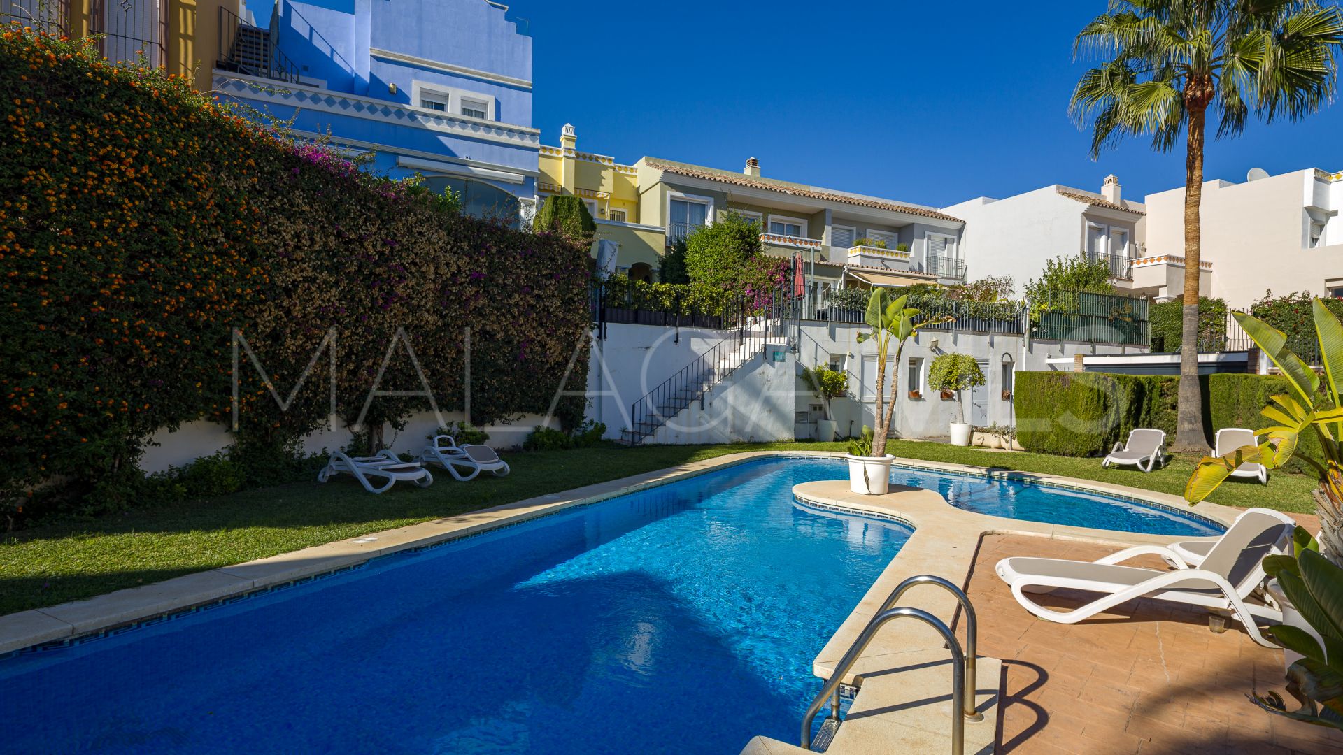 Parvilla for sale in Guadalmina Alta