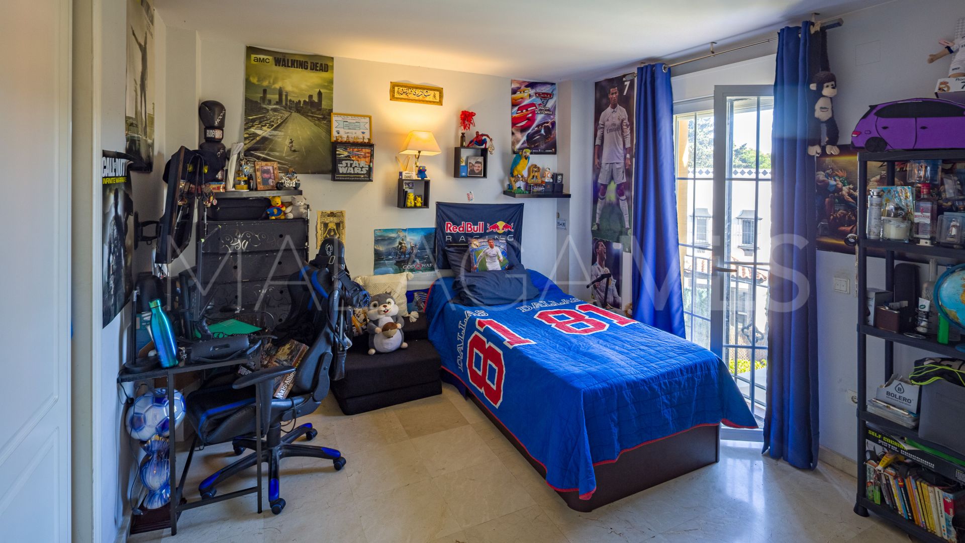 Parvilla for sale in Guadalmina Alta