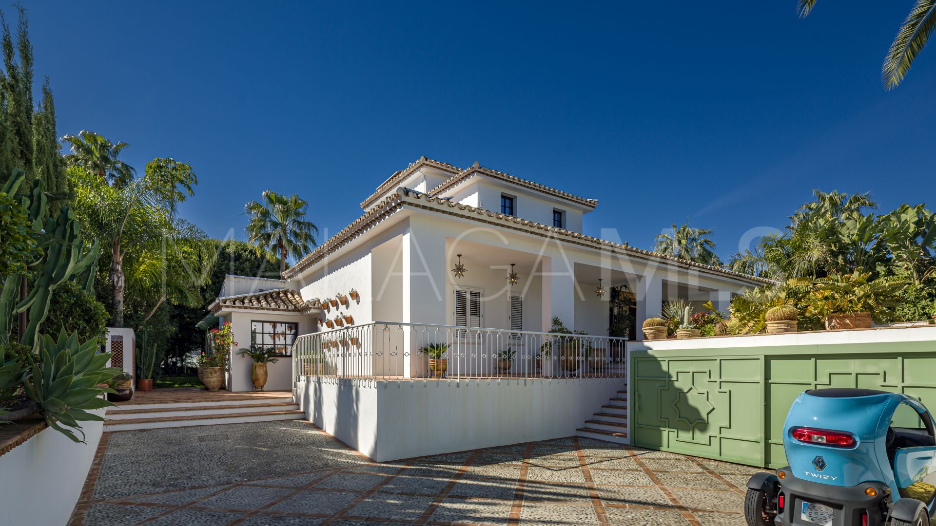 For sale villa with 5 bedrooms in Aloha