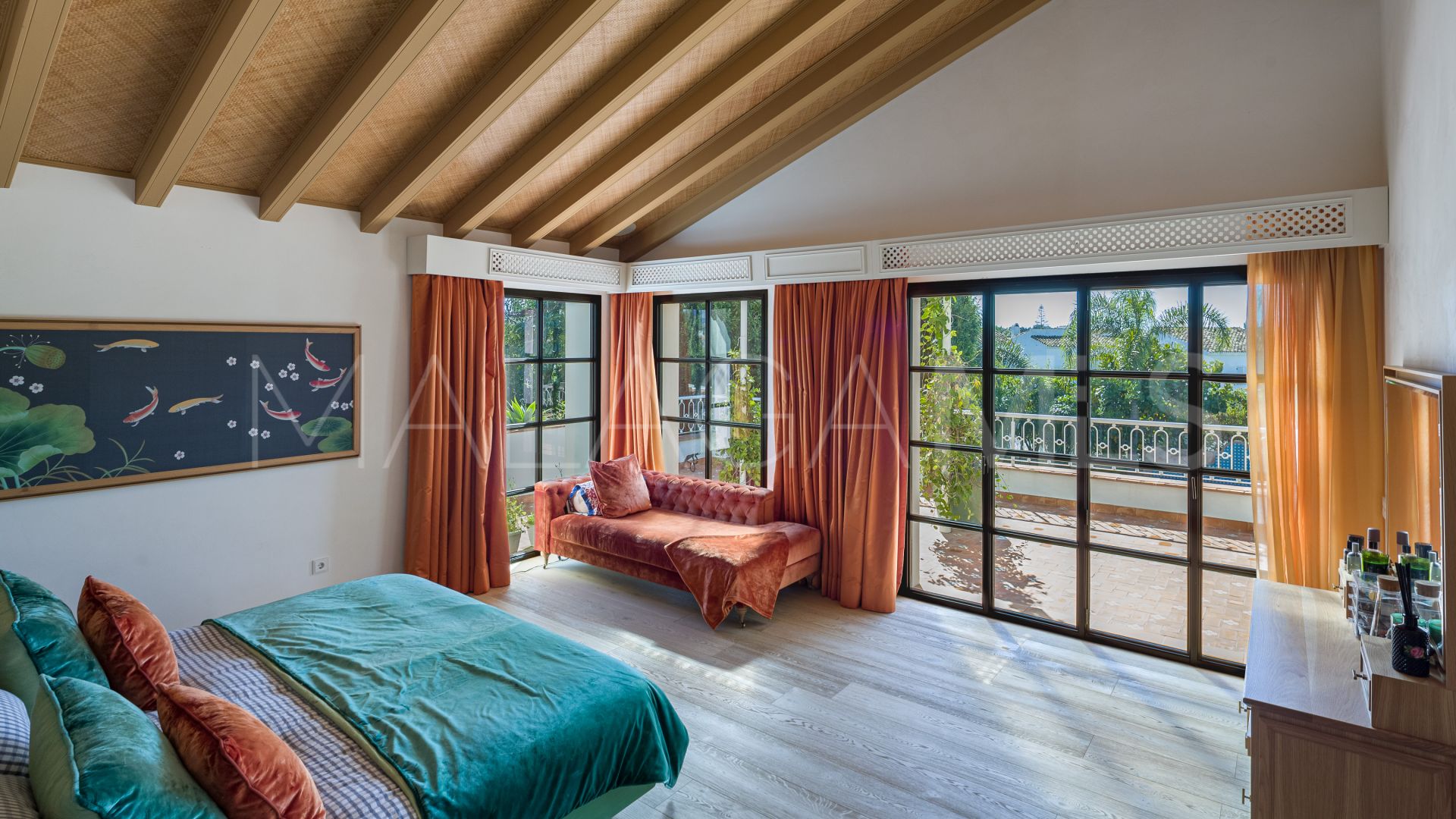 For sale villa with 5 bedrooms in Aloha