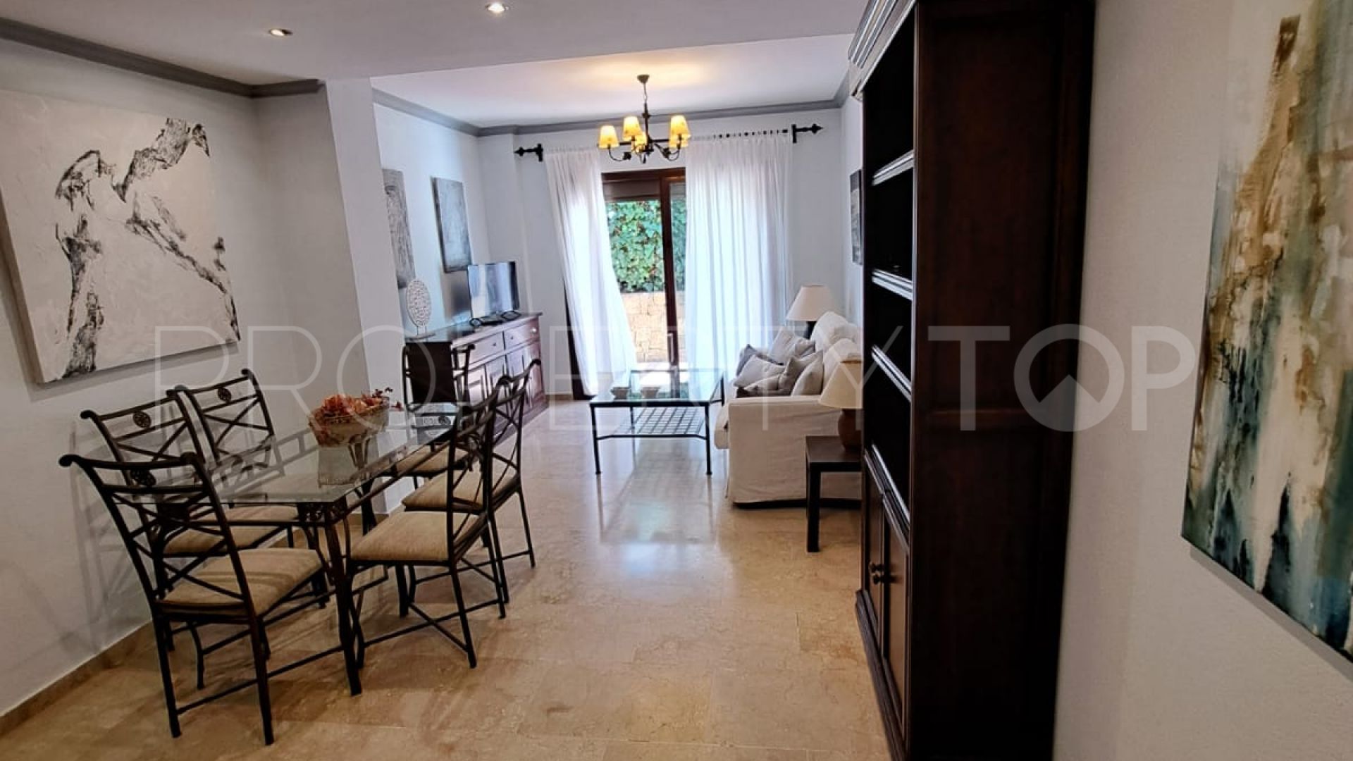 For sale apartment in Coto Real II with 2 bedrooms