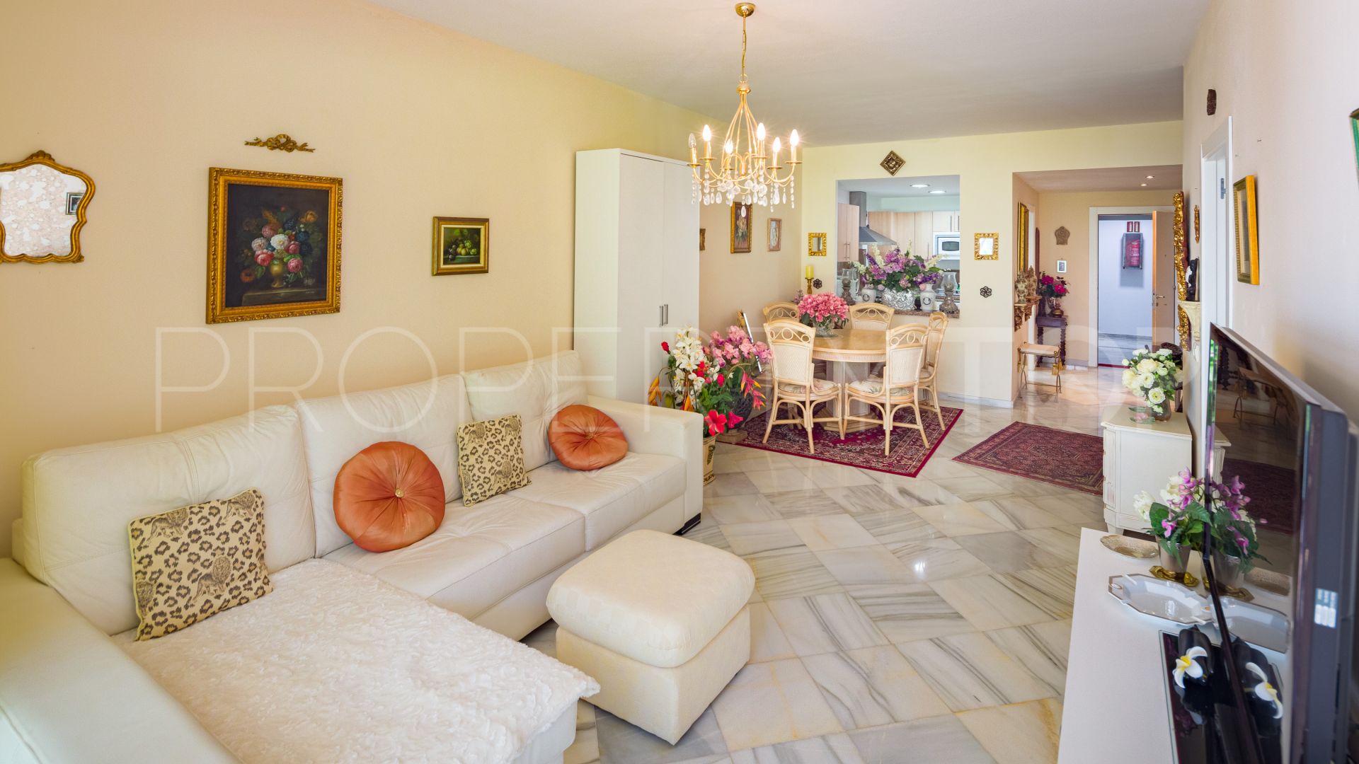 Ground floor apartment for sale in Jardines del Mar
