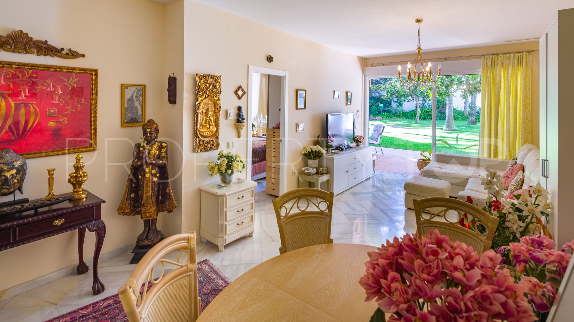 Ground floor apartment for sale in Jardines del Mar