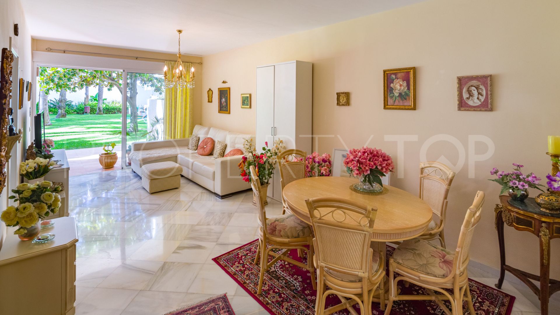 Ground floor apartment for sale in Jardines del Mar