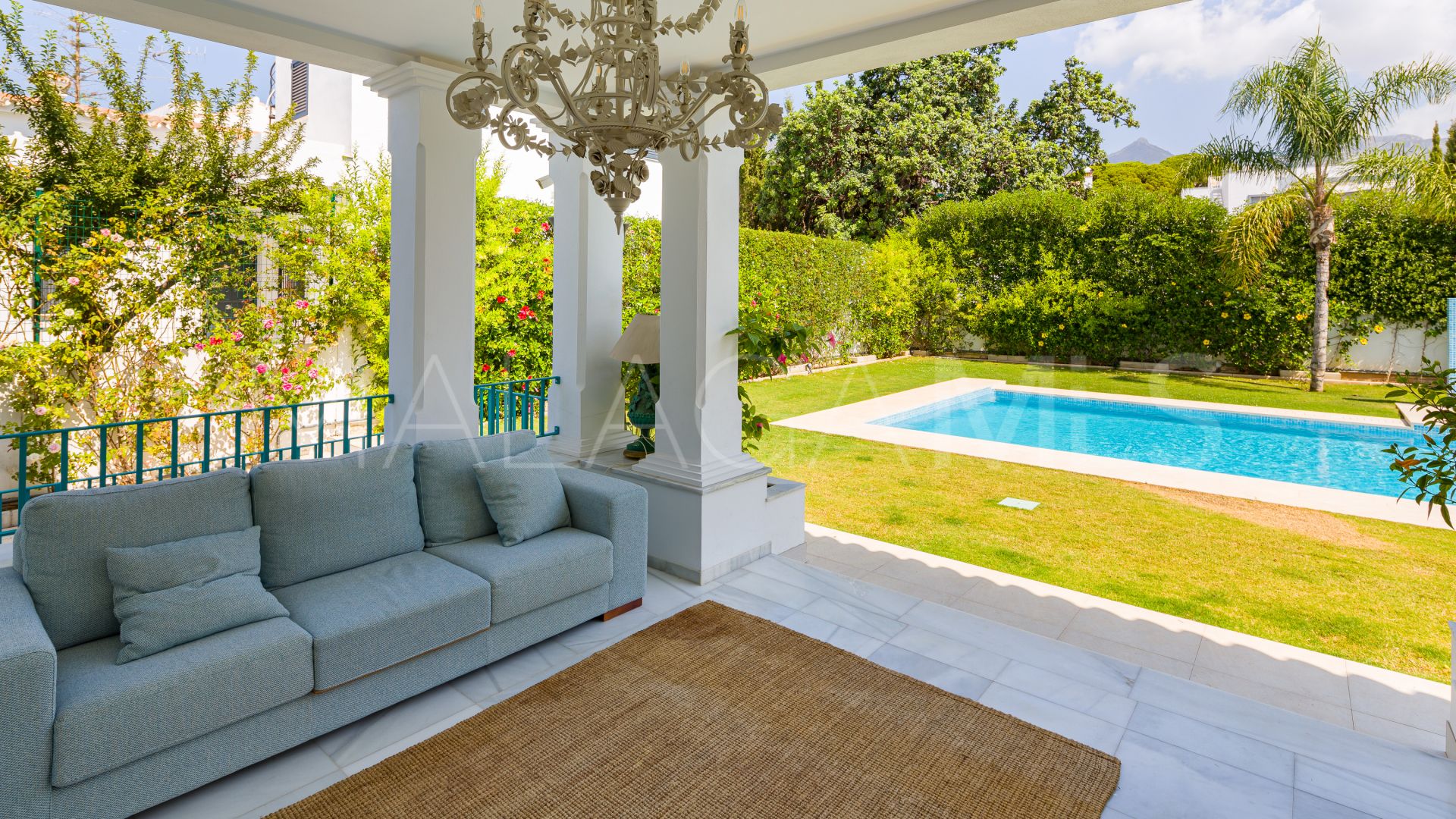 Villa for sale in Marbella Centro