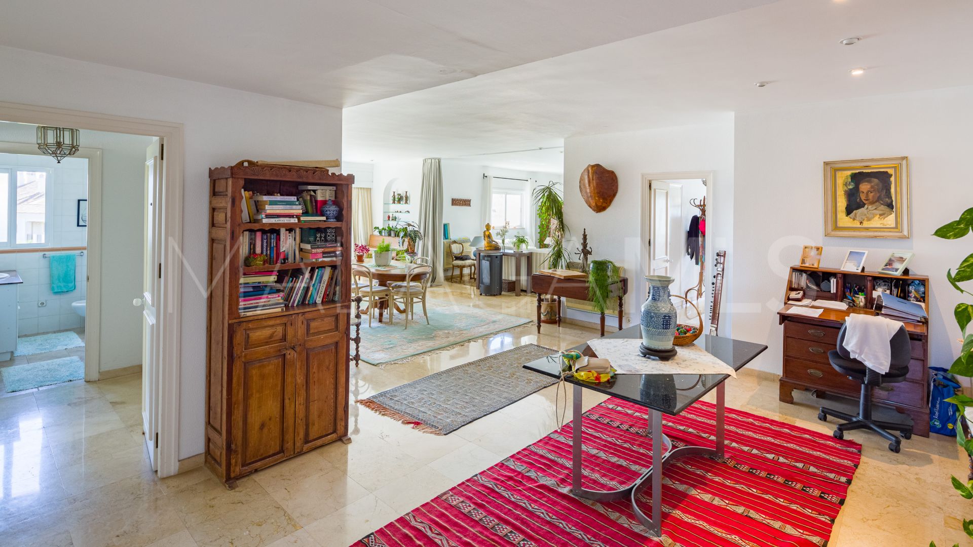 Buy 2 bedrooms apartment in Guadalmina Alta