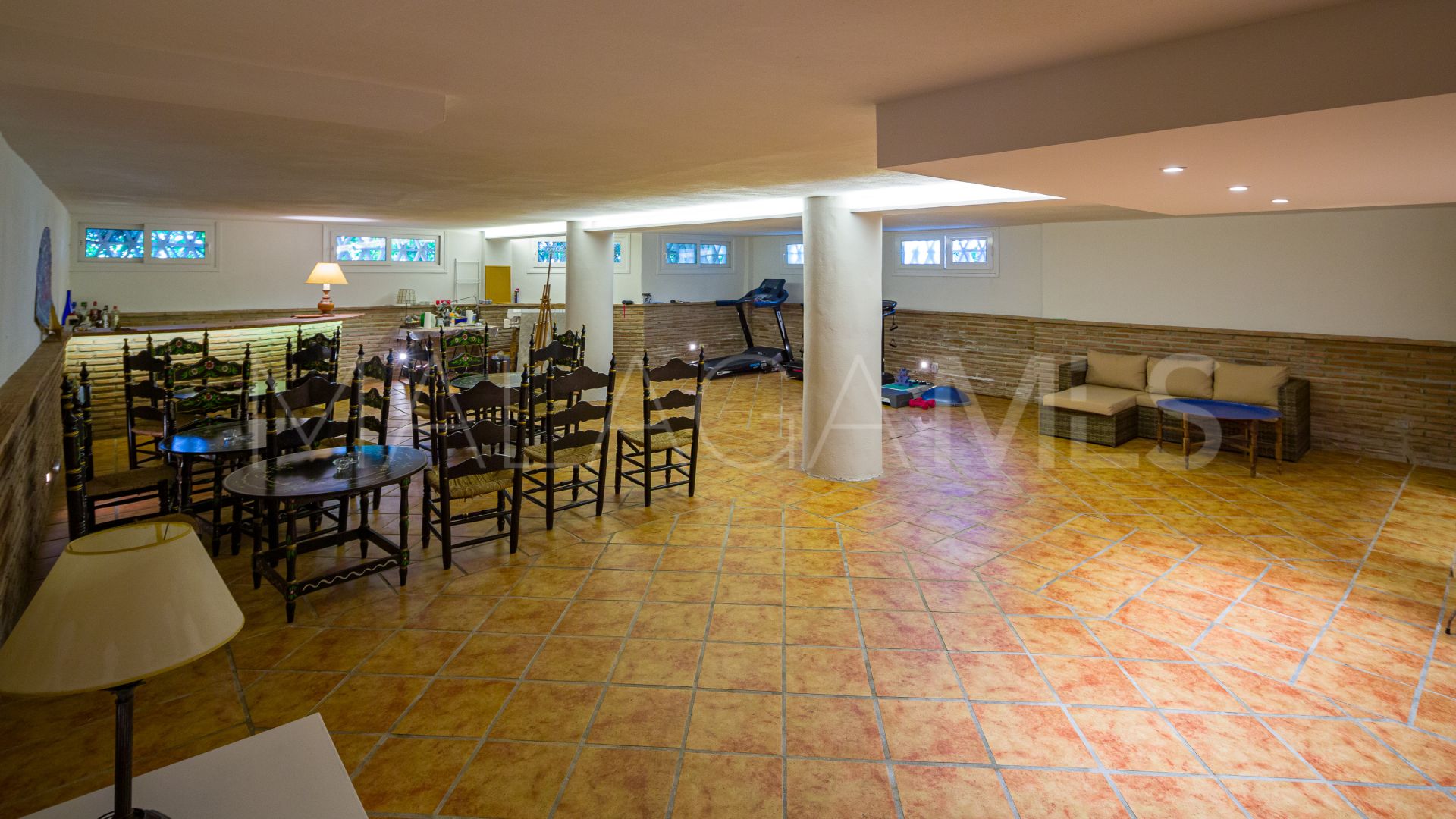Ground floor duplex for sale in Marbella - Puerto Banus