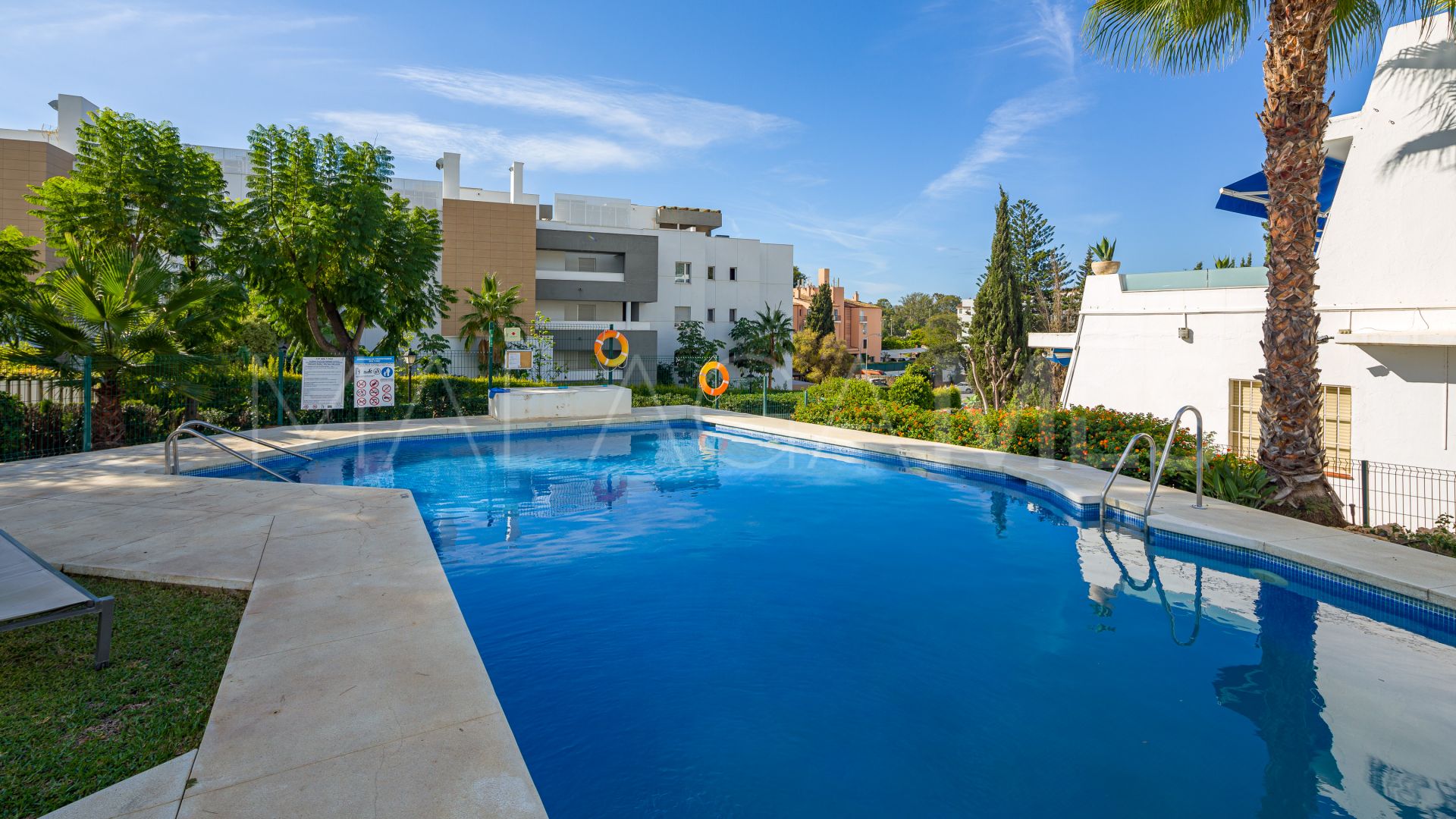 Nueva Andalucia, apartamento planta baja de 3 bedrooms for sale