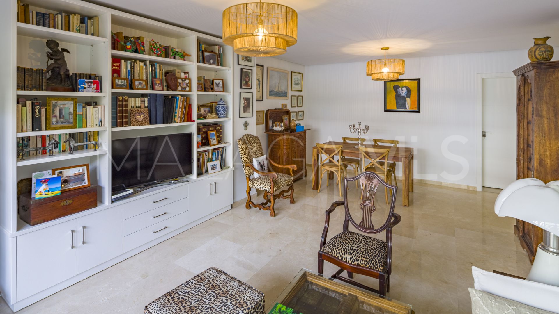 Lägenhet for sale in Marbella City