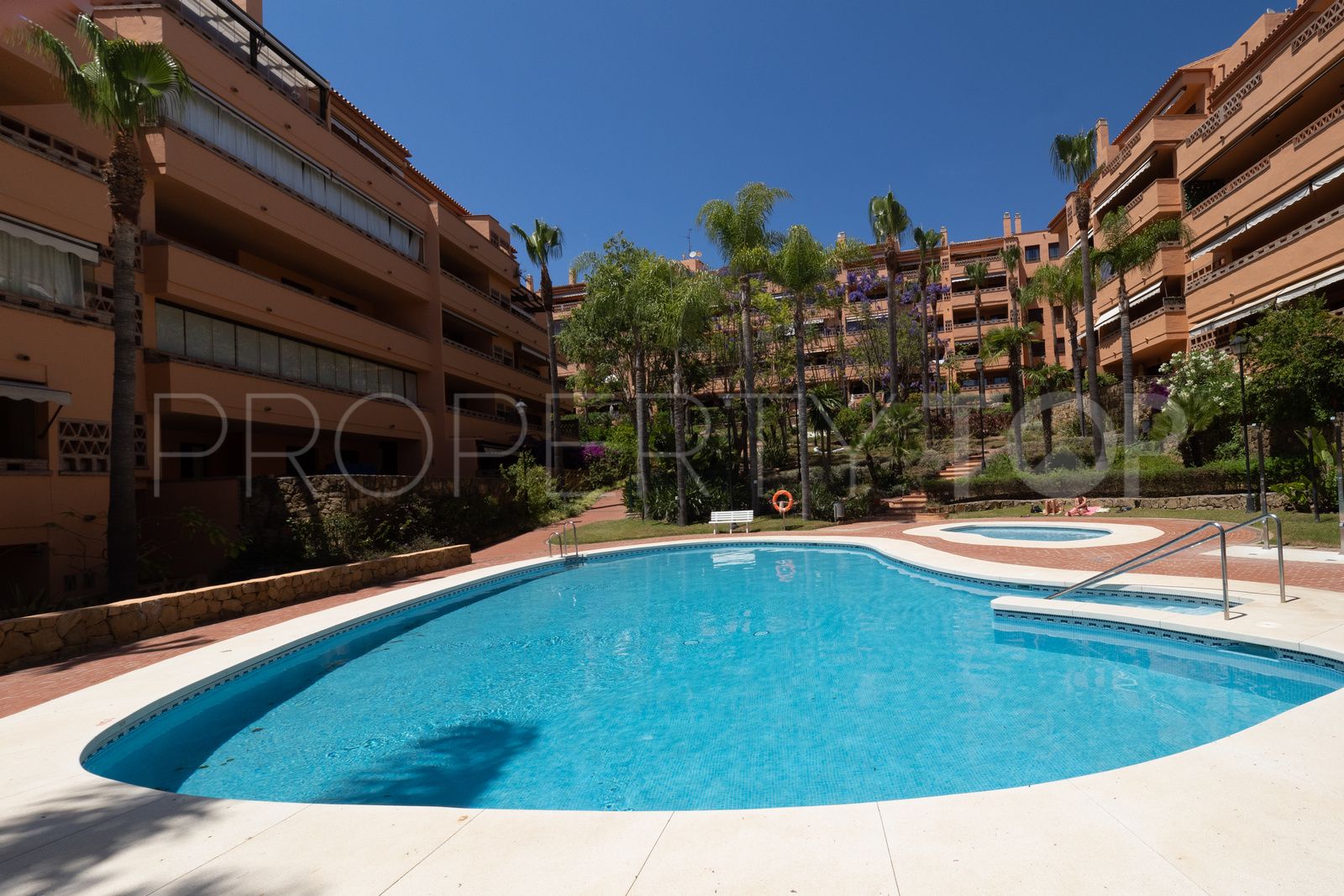 For sale Marbella Golden Mile apartment