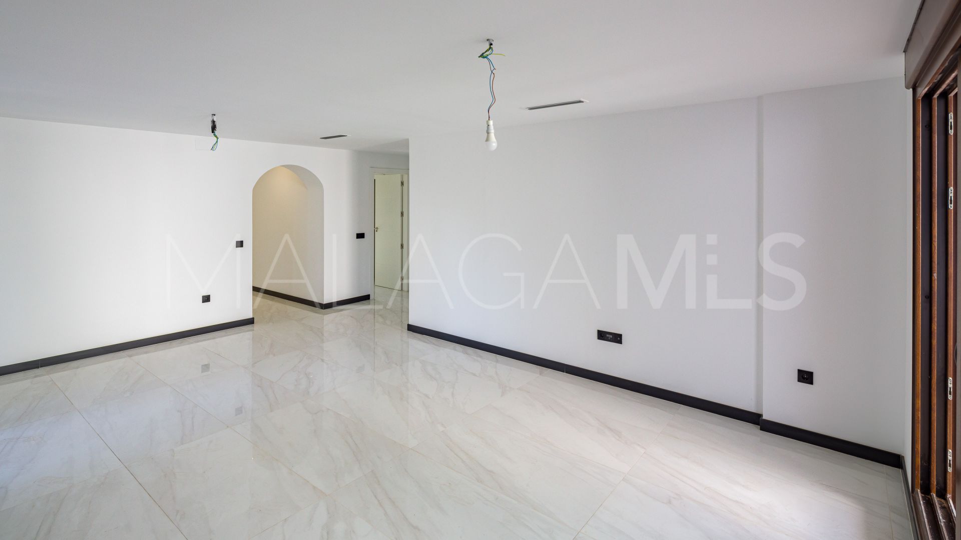 Lägenhet for sale in Marbella - Puerto Banus