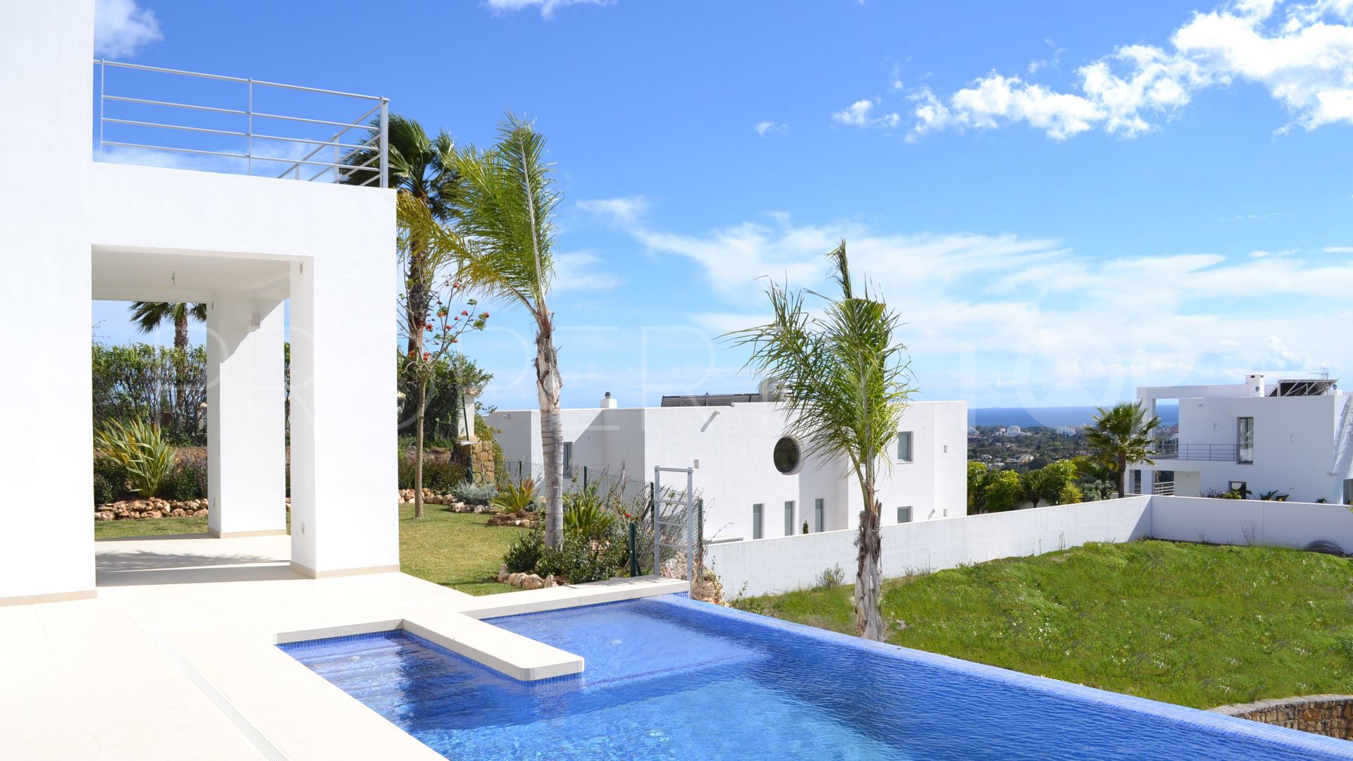 Villa en venta en Puerto del Capitan con 4 dormitorios