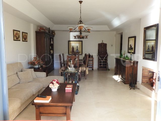Buy apartment in Marina de Sotogrande