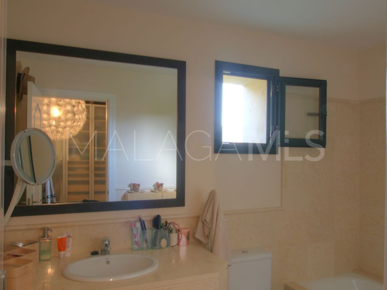 Penthouse for sale in Los Capanes del Golf with 3 bedrooms