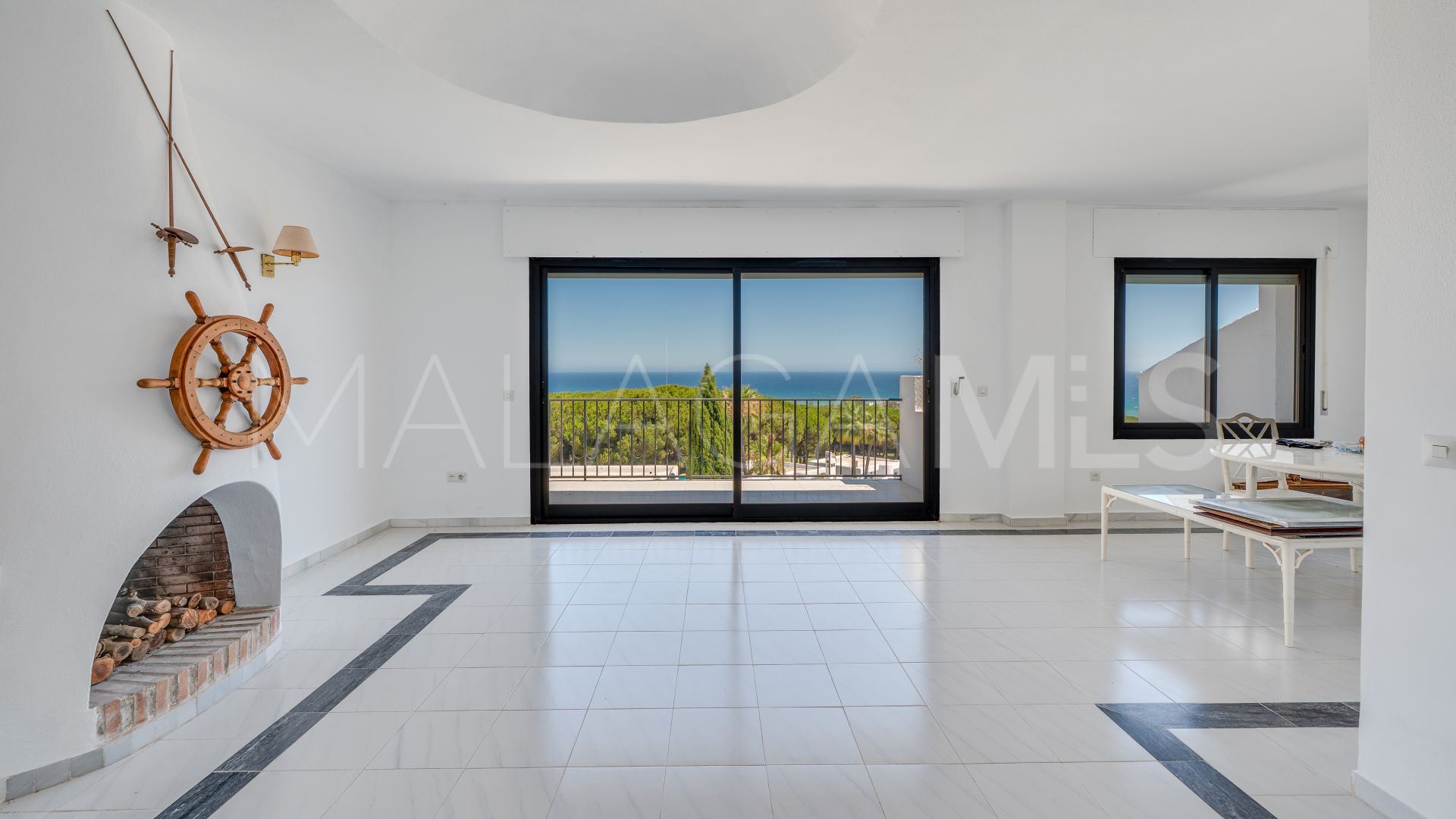 Villa for sale in Cabopino