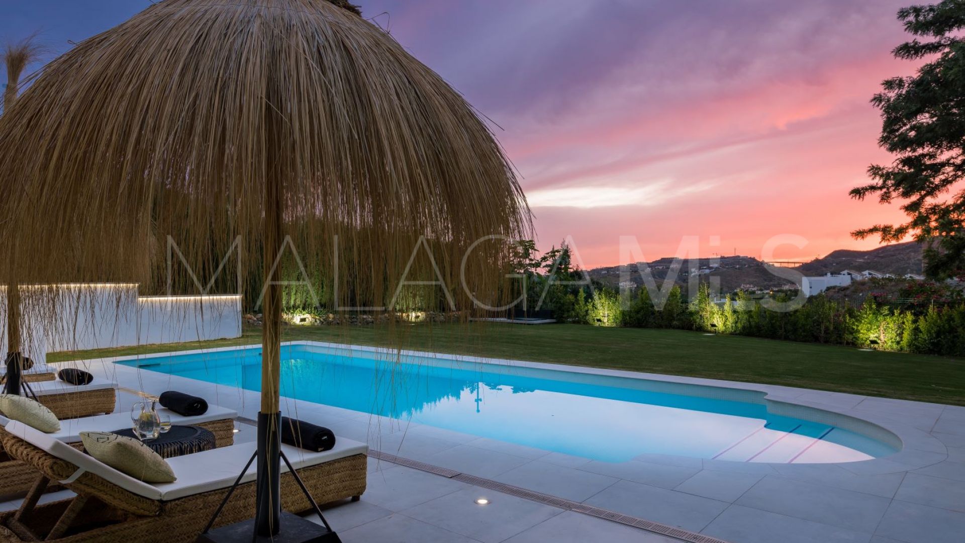 Los Arqueros, villa for sale
