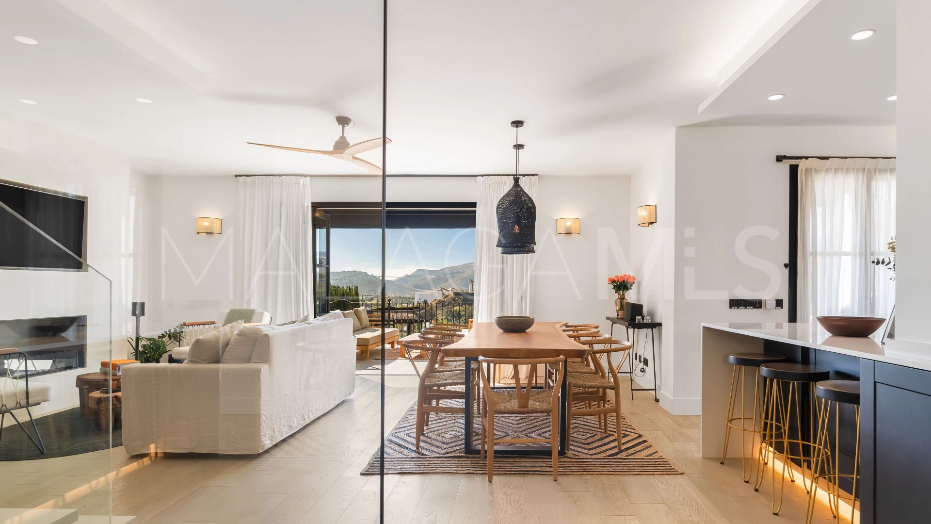 Los Arqueros, villa for sale