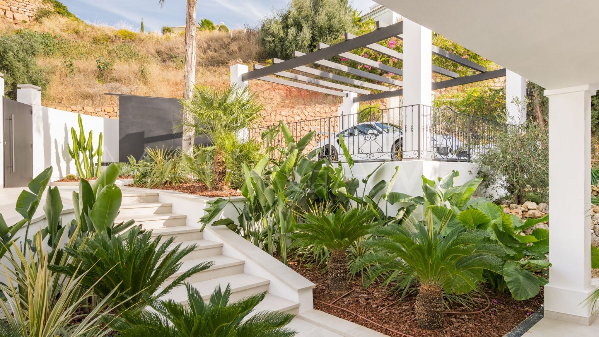 Los Arqueros, villa for sale