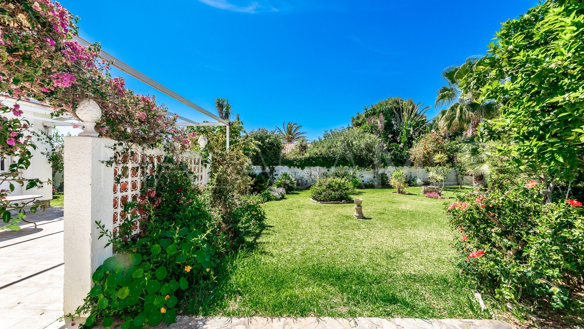 Villa for sale in El Rosario