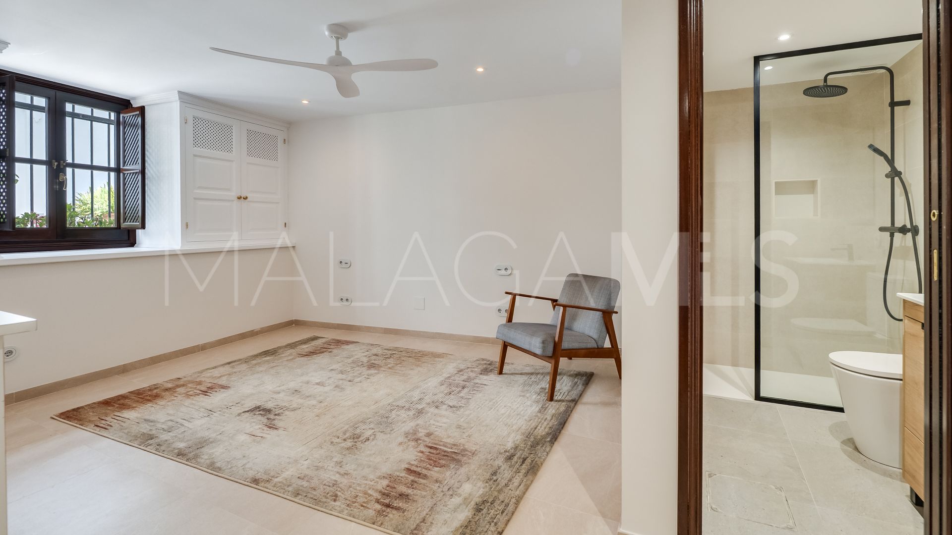 Radhus for sale in Golden Mile