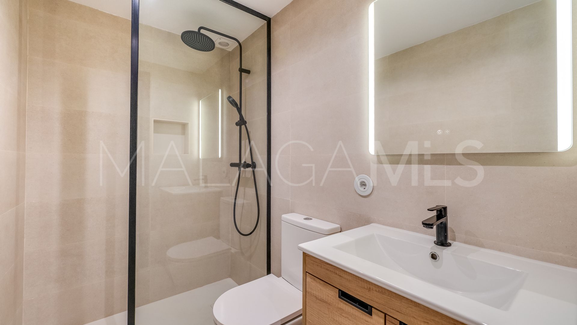 Radhus for sale in Golden Mile