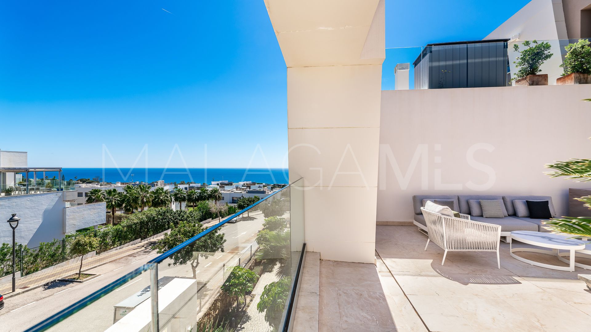 Se vende Ático de 2 bedrooms in Cabopino