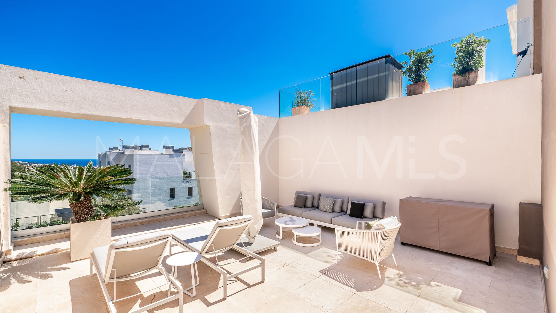 Se vende Ático de 2 bedrooms in Cabopino