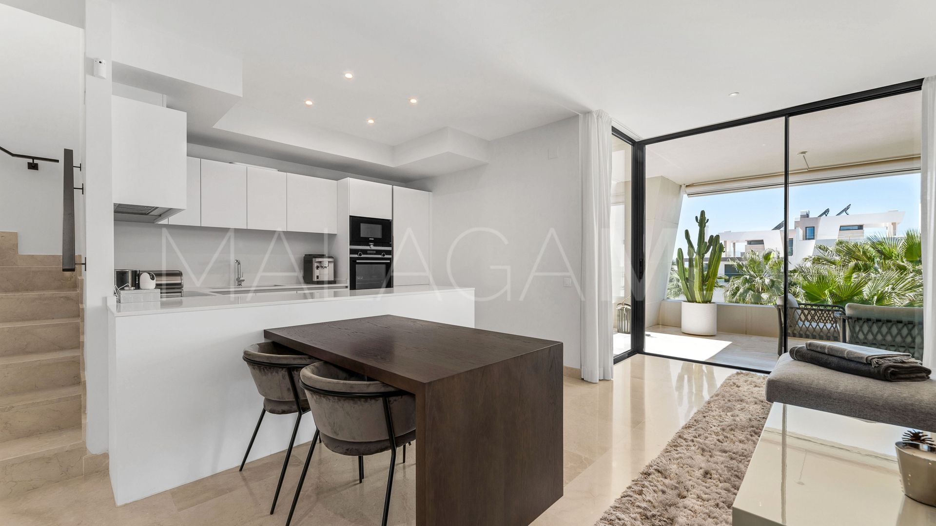 Se vende Ático de 2 bedrooms in Cabopino