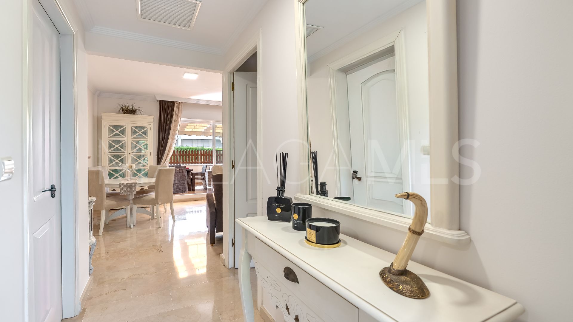 Erdgeschosswohnung for sale in Elviria