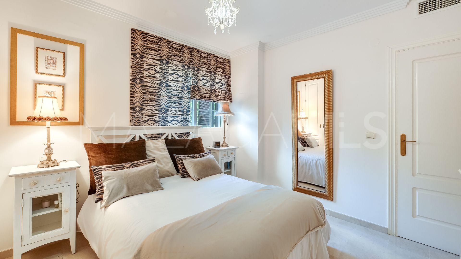 Erdgeschosswohnung for sale in Elviria
