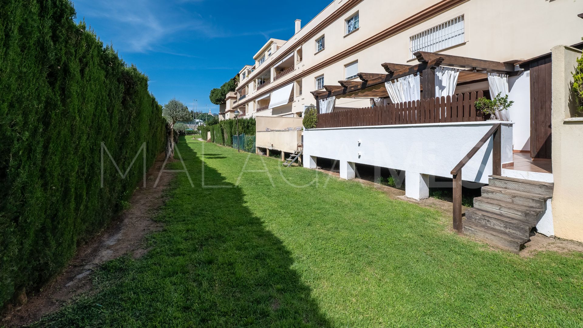 Erdgeschosswohnung for sale in Elviria