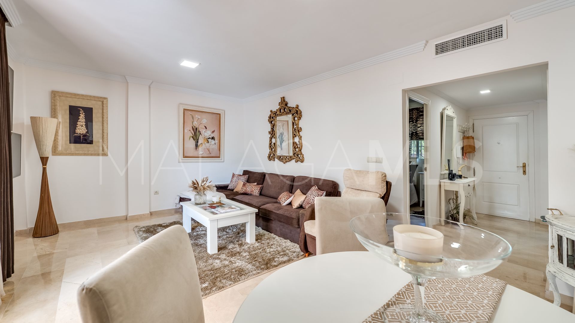 Erdgeschosswohnung for sale in Elviria