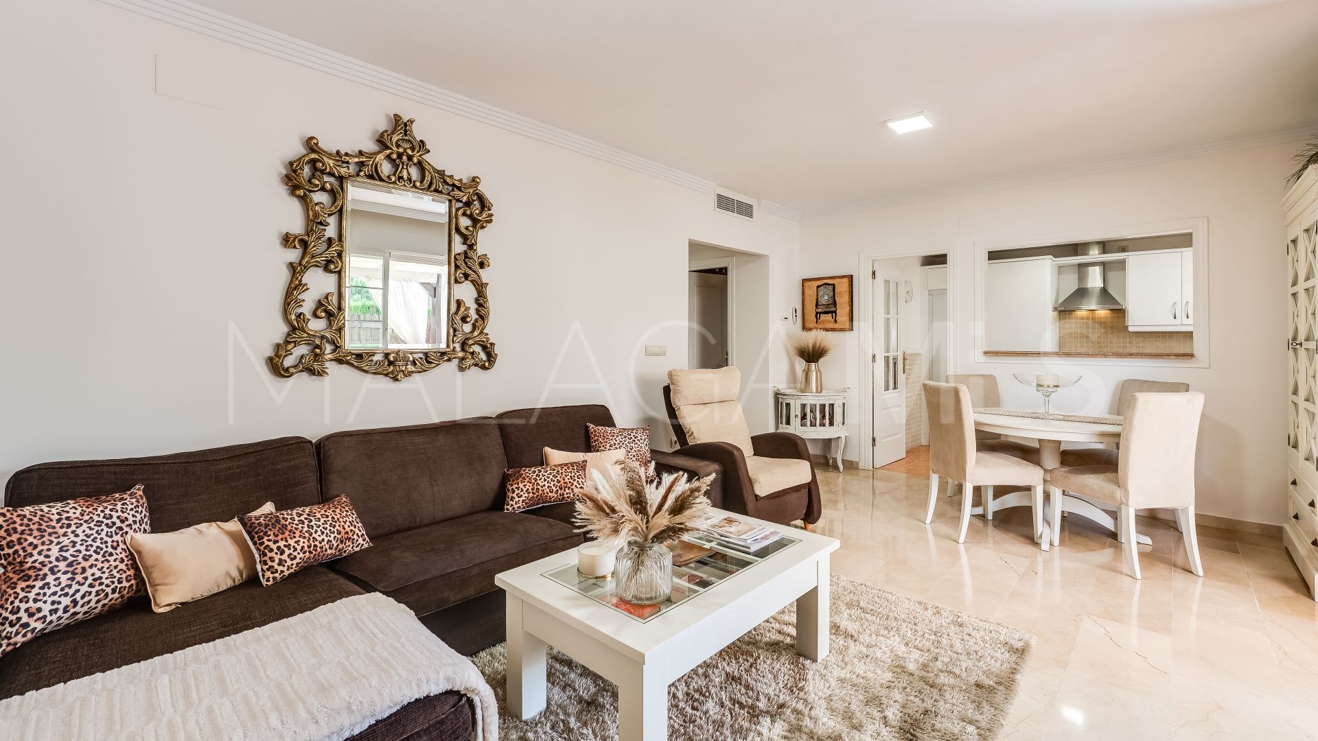 Erdgeschosswohnung for sale in Elviria