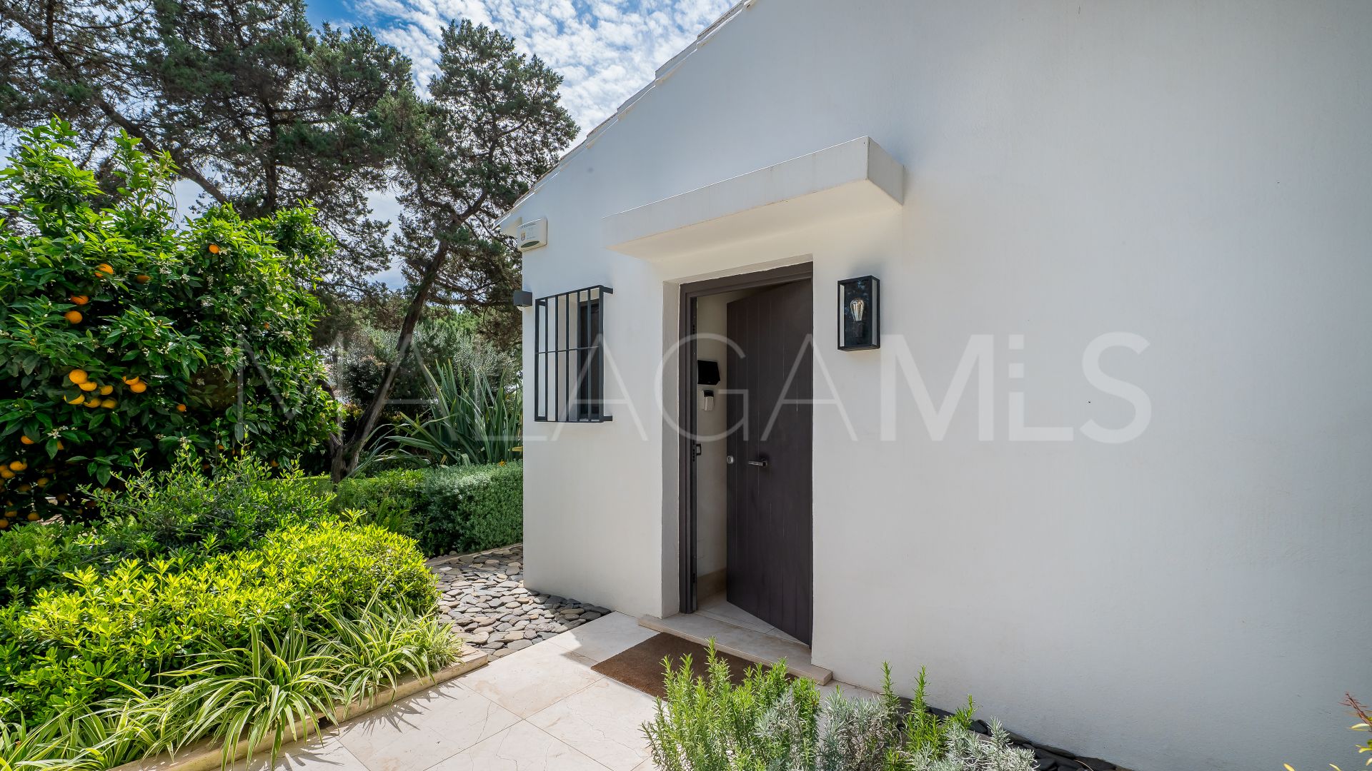 Villa for sale in Marbesa