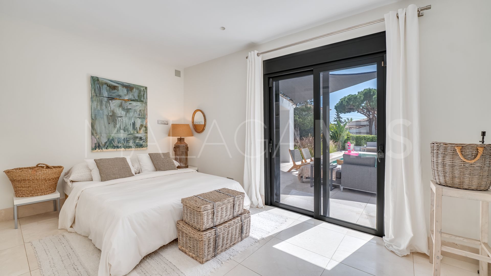 Villa for sale in Marbesa