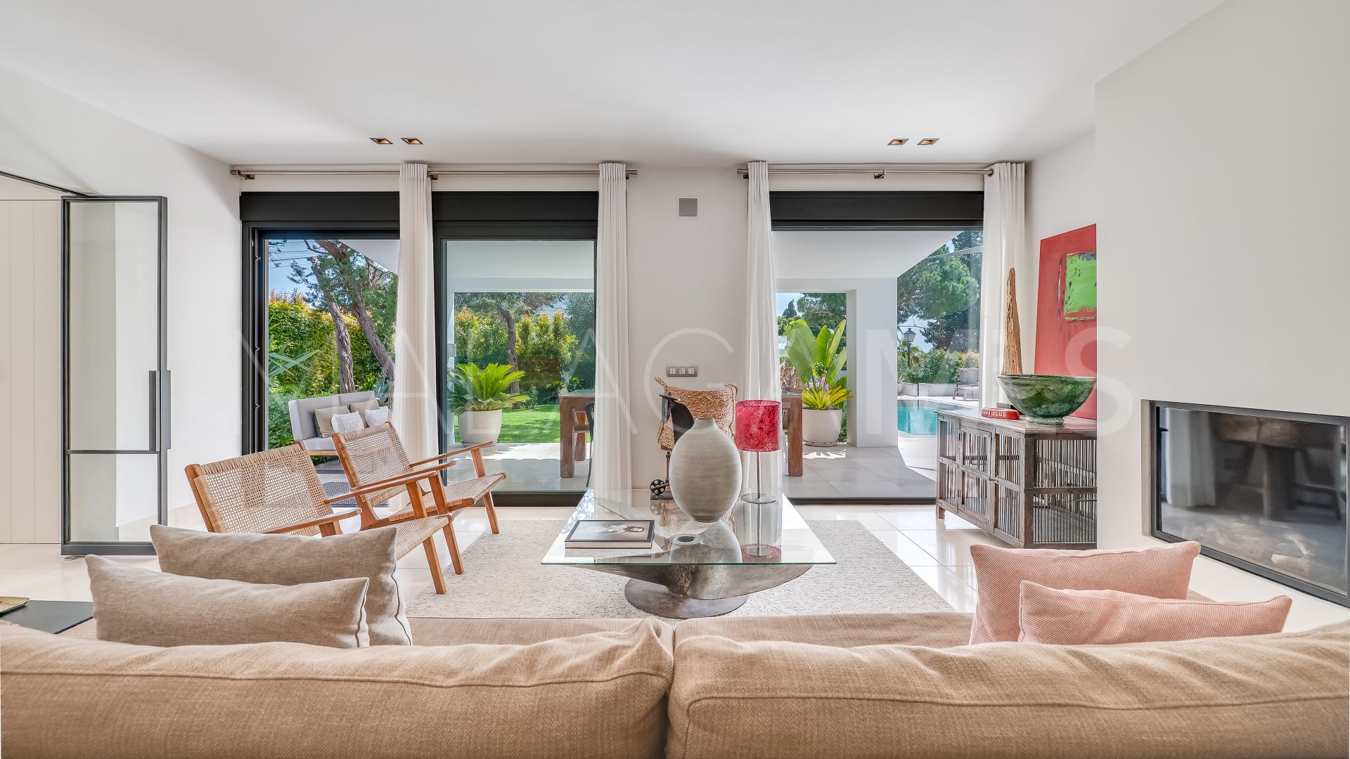 Villa for sale in Marbesa