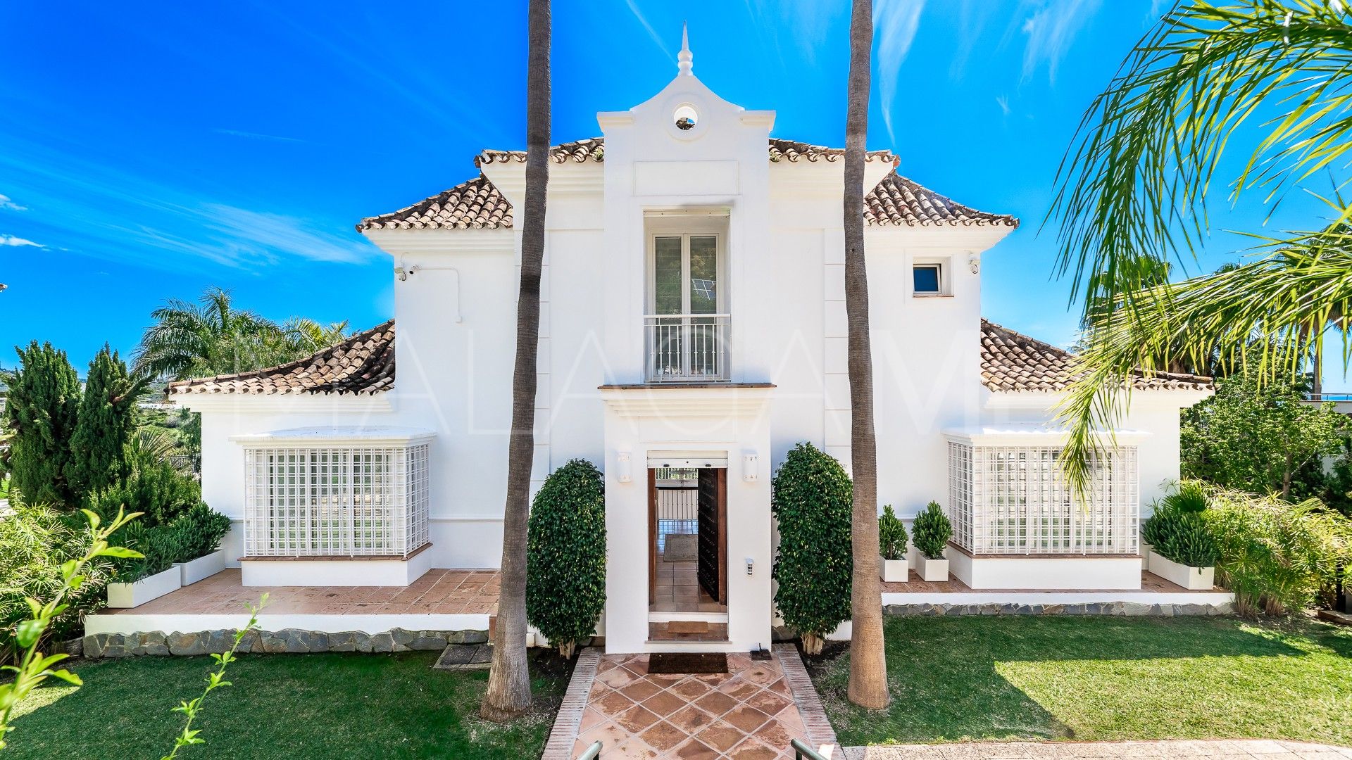 Villa for sale in Rio Real