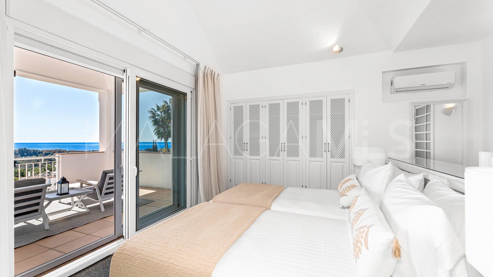 Villa for sale in Rio Real