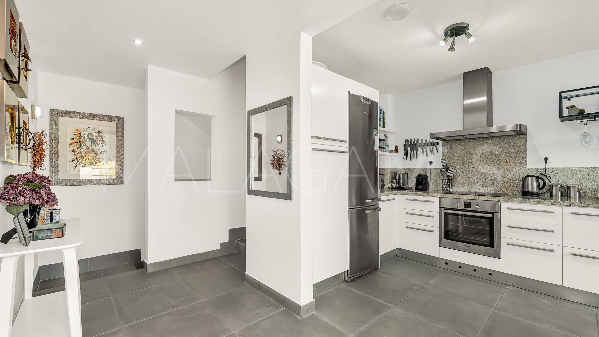 Parhus for sale in Benahavis Centro