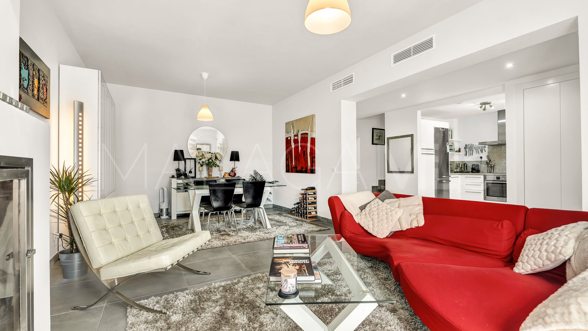Parhus for sale in Benahavis Centro