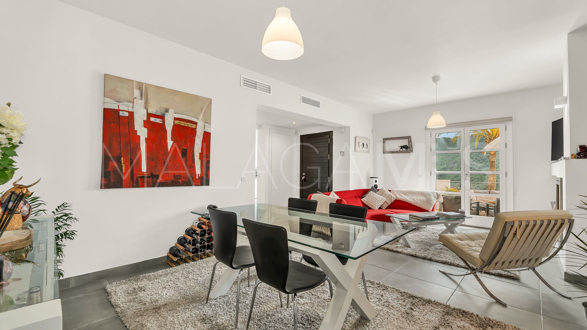 Parhus for sale in Benahavis Centro
